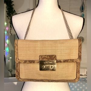 Michael Kors tan handbag inside and outside pockets